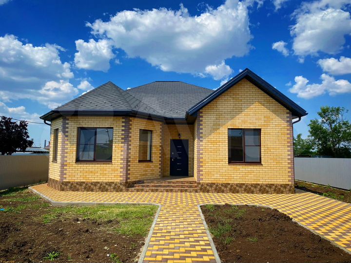 Дом 148 м² на участке 8,5 сот.