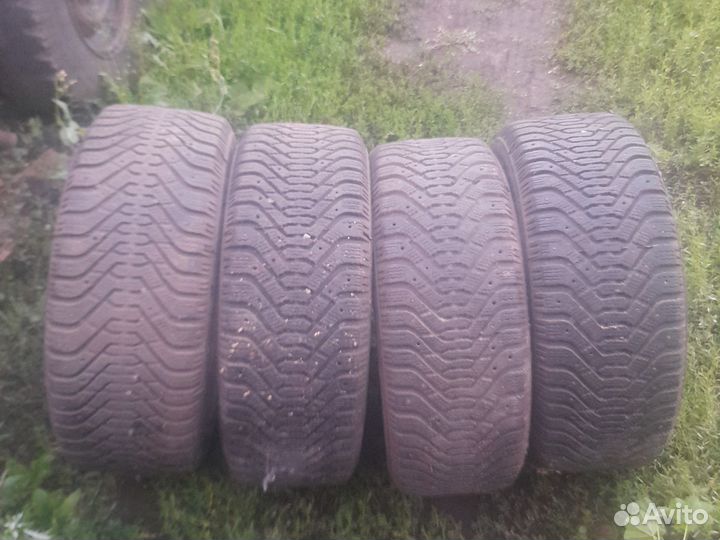 Goodyear UltraGrip 500 205/55 R16 91T