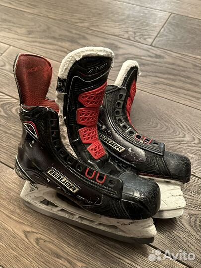 Хоккейные коньки bauer vapor 1x