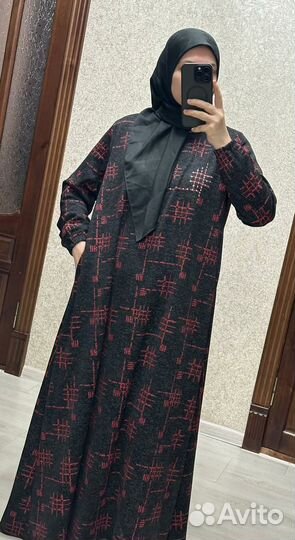 Платье женское