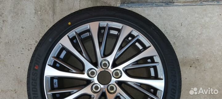 Колесо в сборе lexus ES250 2019-2021 R18 8J ET45