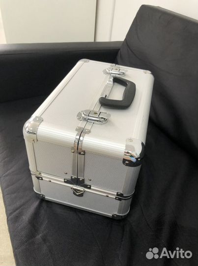 Кейс чемодан визажиста