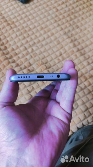Xiaomi Redmi 8A, 2/32 ГБ