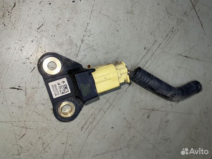 Датчик удара Renault Koleos HY0 ncjy009