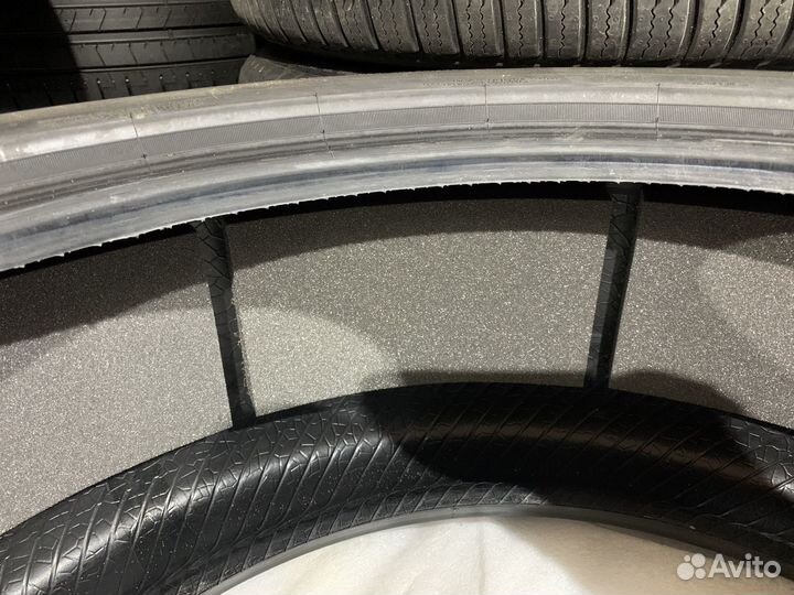 Pirelli Scorpion Zero 285/45 R22 104