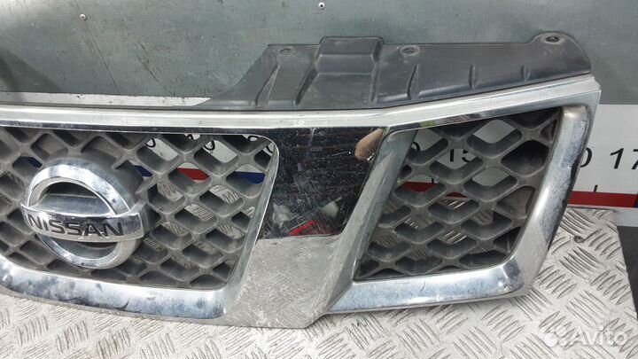 Решетка радиатора Nissan Pathfinder (2004-2009)