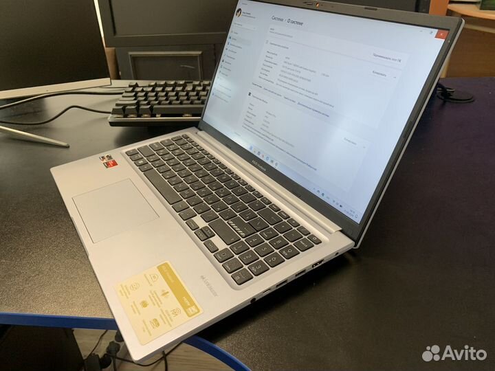 Asus Vivobook M1502IA