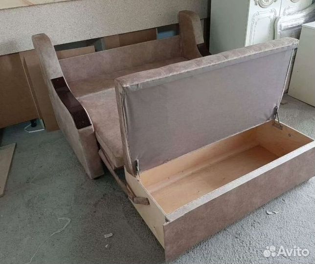 Прямой мини диван на заказ