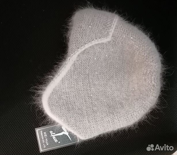 Шапка женская вязаная с 