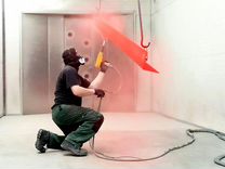 автомобиль в прозрачной пленке. сварка пнд трубы экструдером. 300х2 сварочная пвх полоса красный цвет. полосовые завесы пвх сварка. сварка полосы.