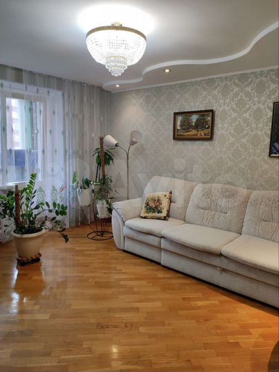 4-к. квартира, 95 м², 3/5 эт.