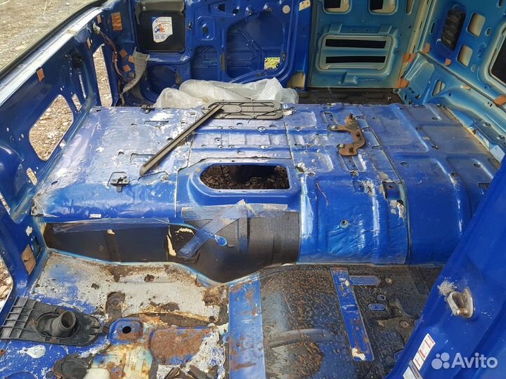 504087023 Каркас кабины Iveco Stralis