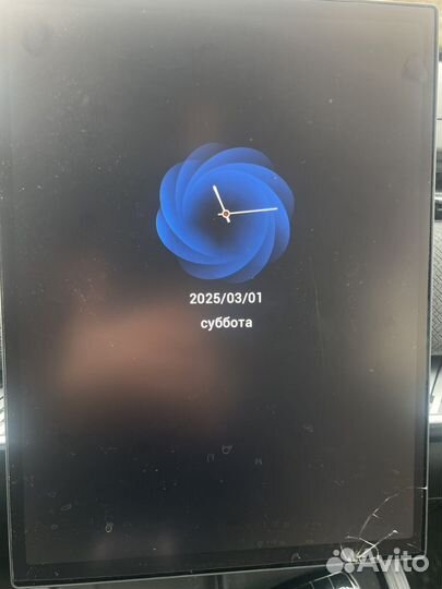 Планшет на jaecoo j7 (с трещиной )