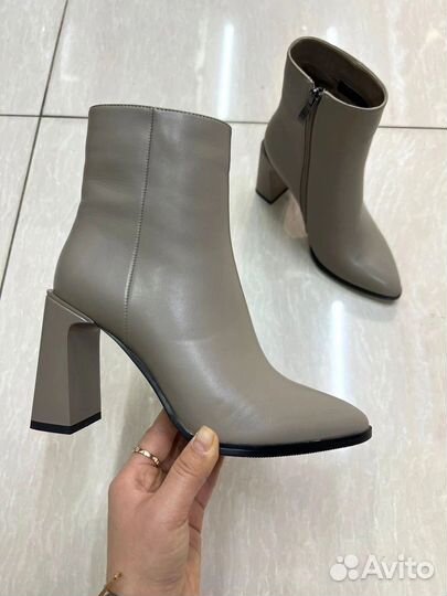 Ботинки осенние женские