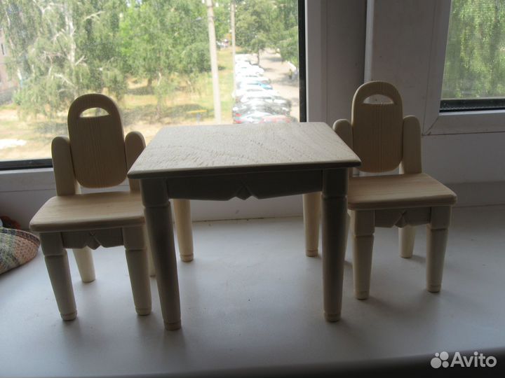 Детская мебель Стол и 2 стула для кукол дерево