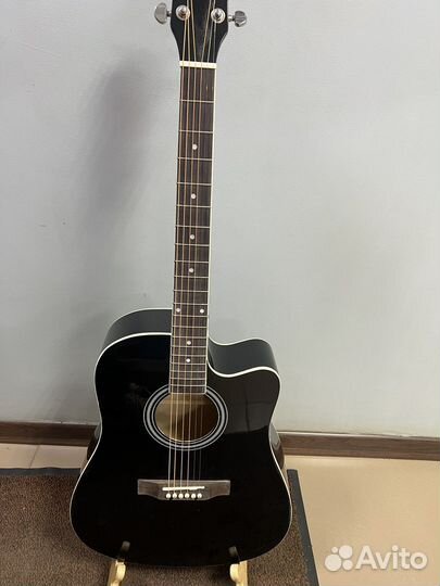 Акустическая гитара elitaro