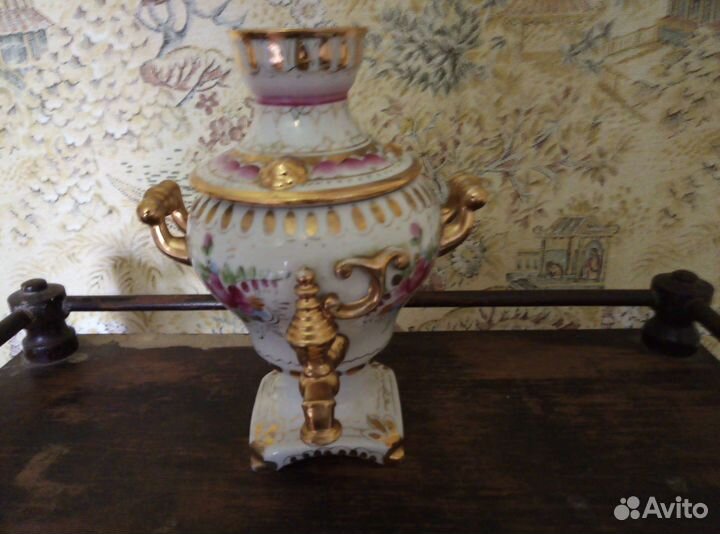 Самовар фарфоровый сувенирный, гжель