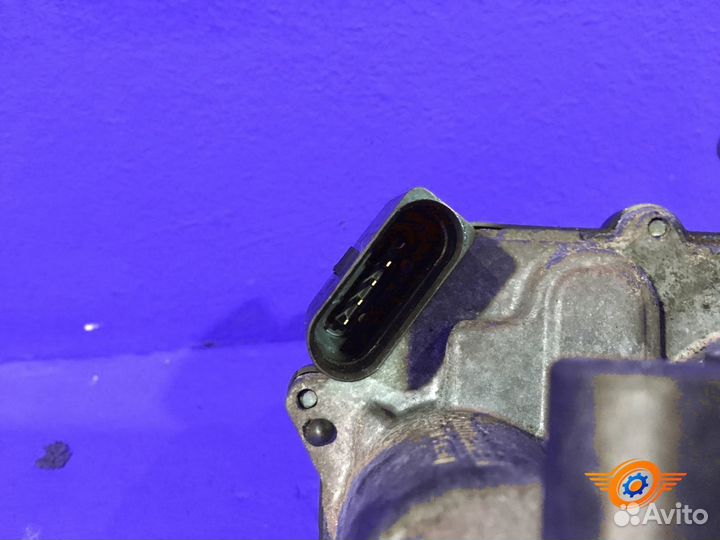 Дроссельная заслонка Volkswagen Passat Cc седан