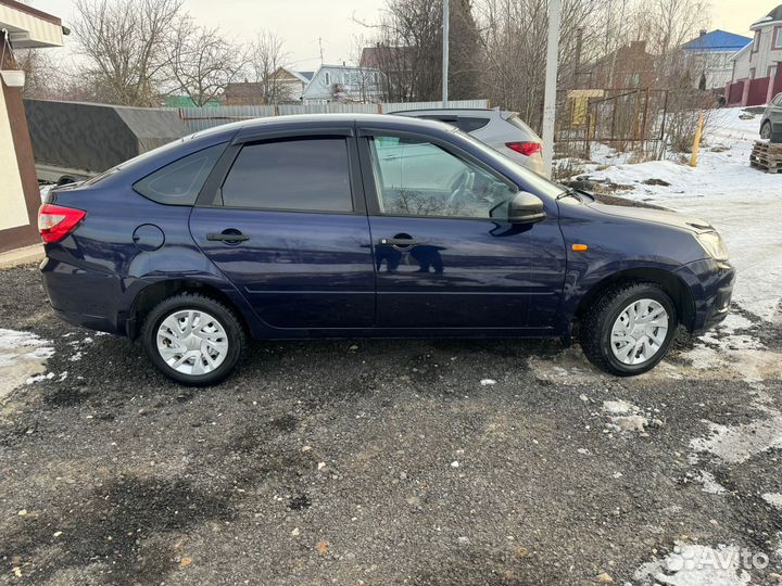 LADA Granta 1.6 МТ, 2016, 99 999 км