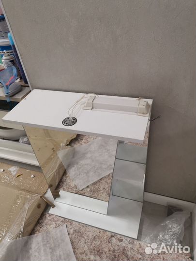 Щкаф с зеркалом в ванную