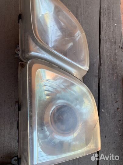 Фары Lexus LX470