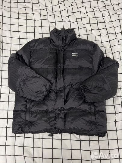 Куртка черная miumiu