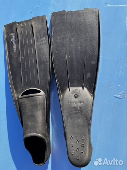 Ласты 43-45, Submarino, Италия