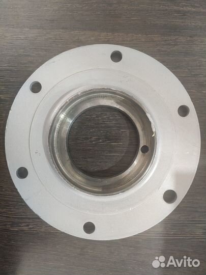 Крышка сальника 21.10.110-2