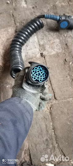 Спиральный кабель