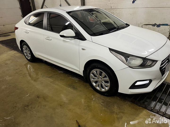 Hyundai Solaris 1.4 AT, 2017, 185 000 км