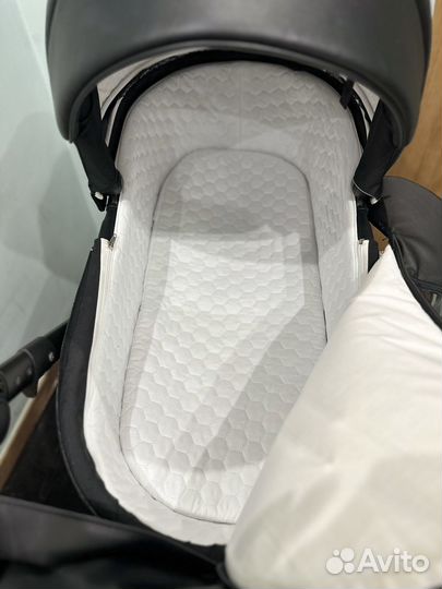 Коляска riko montana 2 в 1