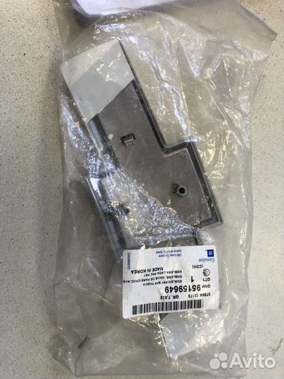 Эмблема GM spark m300