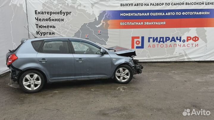 Обшивка багажника Kia Ceed (ED) 857601H000EQ