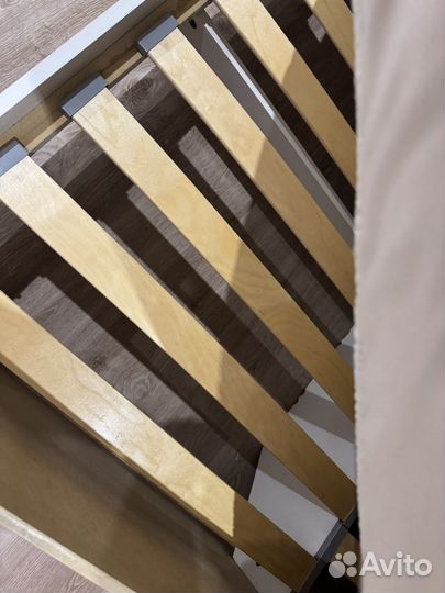 Кровать двухспальная 160 200 без матраса