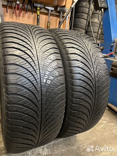 Goodyear Vector 4Seasons Gen-2 SUV 255/55 R19 107V