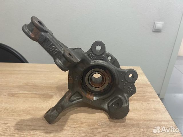 Левая ступица сборе кулаком Renault Duster Kaptur