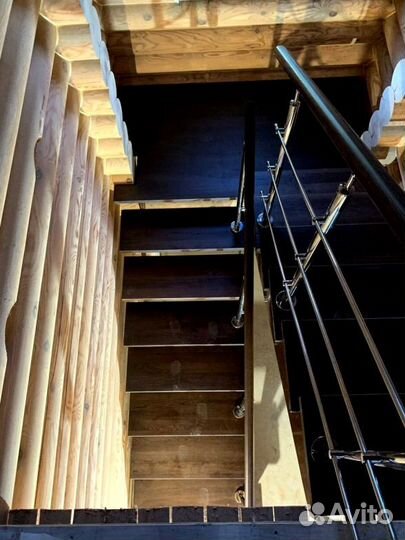 Перила деревянные с монтажем