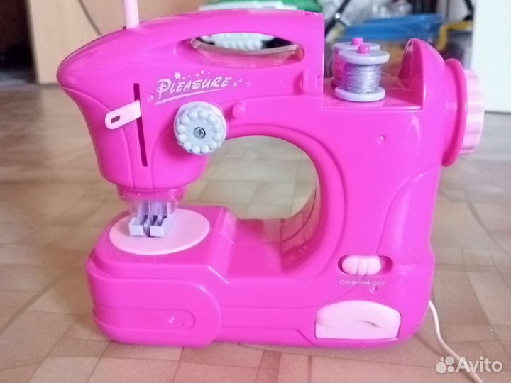 Детская швейная машинка