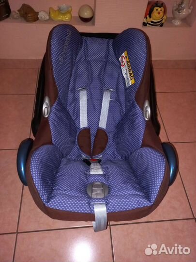 Автолюлька Maxi cosi Cabrio fix без базы