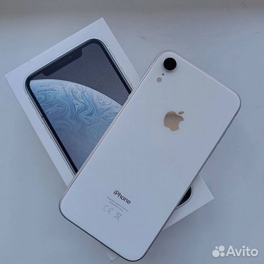iPhone Xr, 64 ГБ