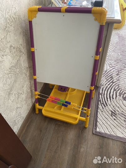 Мольберт Ника