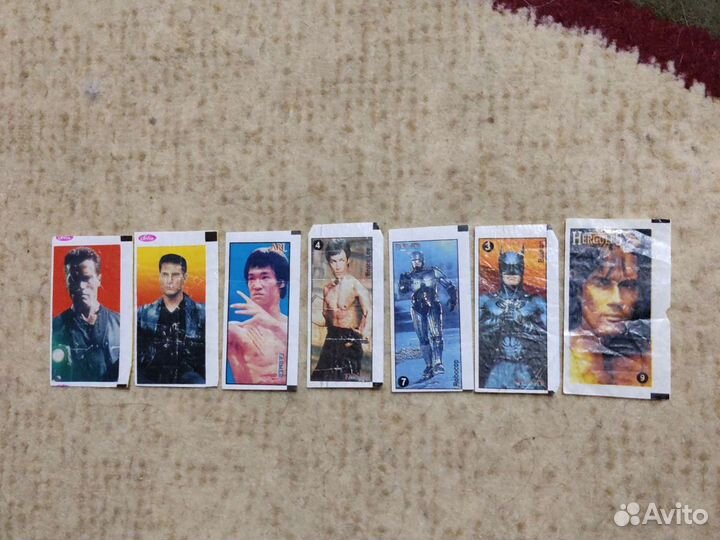 Обертки вкладыши наклейки жевачек из 1990-х