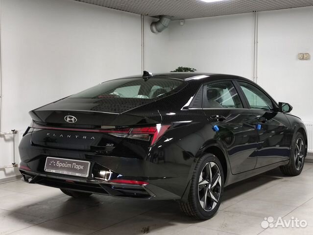 Hyundai Elantra 1.6 AT, 2023