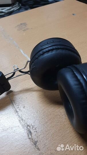 Беспроводные наушники