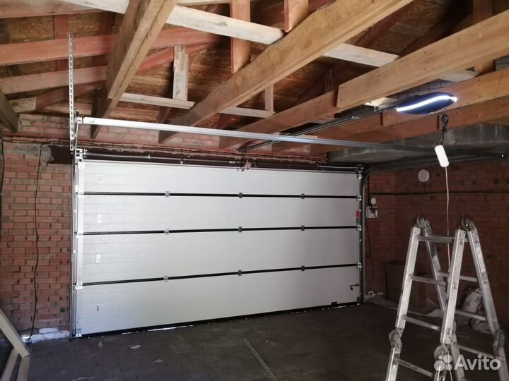 Секционные Тёплые ворота Trend c пультом