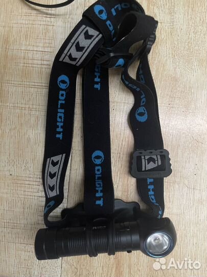 Налобный фонарь Olight Perun