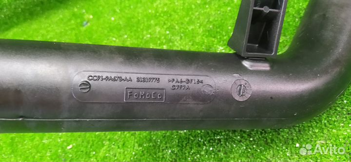 Патрубок интеркулера Volvo V40 B5204T9 2013