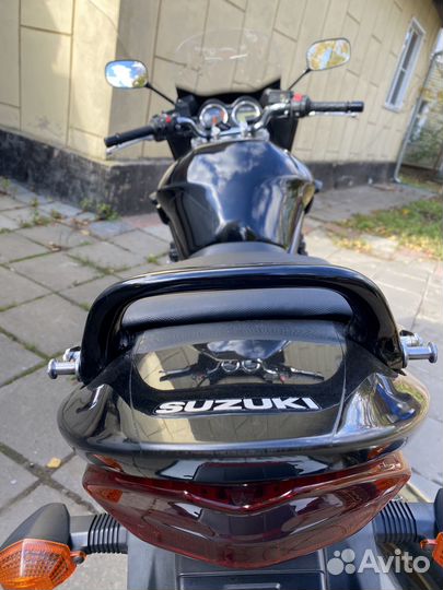 Suzuki bandit 1200s