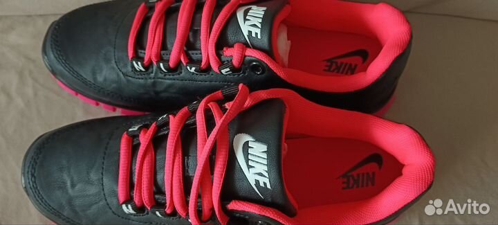 Кроссовки nike