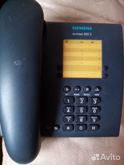 Стац.телефоны Panasonic KX-TC1205RUW. Siemens 805S